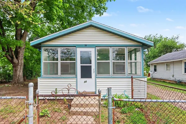 $145,000 | 30 Ave B, Springfield, MI 49037