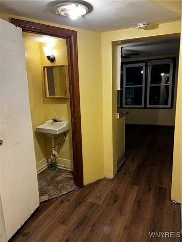 $1,100 | 1981 Niagara Street, Buffalo, NY 14207