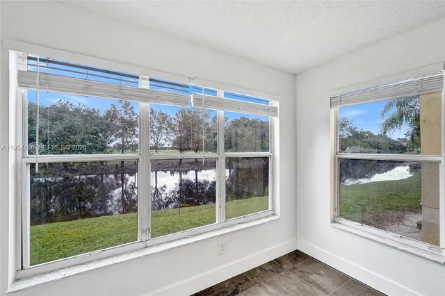 $2,275 | 457 Vista Isles Drive, Unit 2112, Sunrise, FL 33325