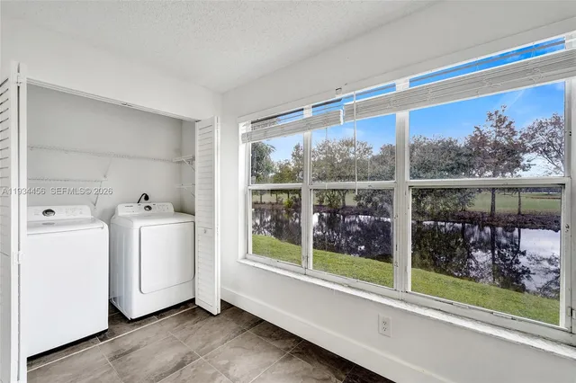 $2,275 | 457 Vista Isles Drive, Unit 2112, Sunrise, FL 33325