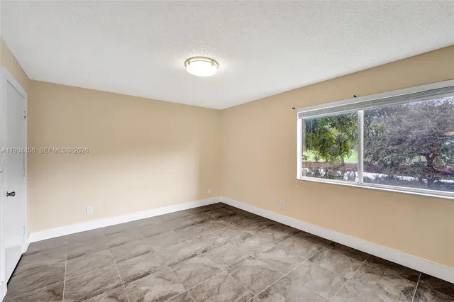 $2,275 | 457 Vista Isles Drive, Unit 2112, Sunrise, FL 33325