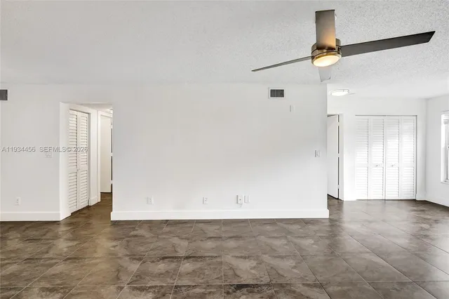 $2,275 | 457 Vista Isles Drive, Unit 2112, Sunrise, FL 33325