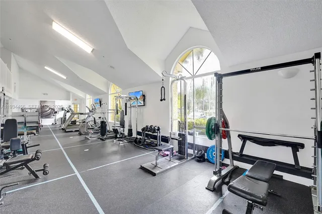 $2,275 | 457 Vista Isles Drive, Unit 2112, Sunrise, FL 33325