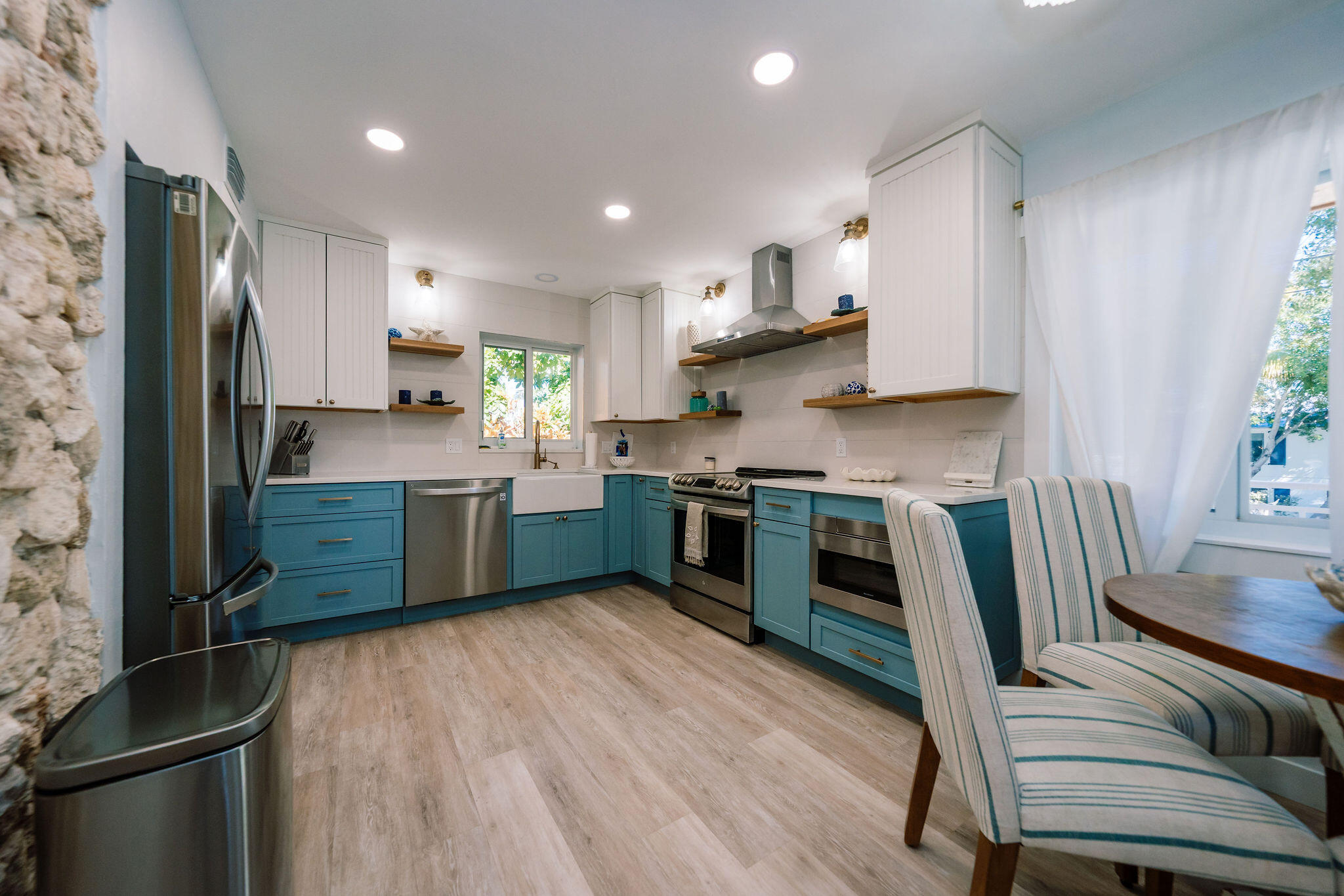 1022 Dove Road Key Largo, FL 33037 - Photo 23 of 62 Kitchen