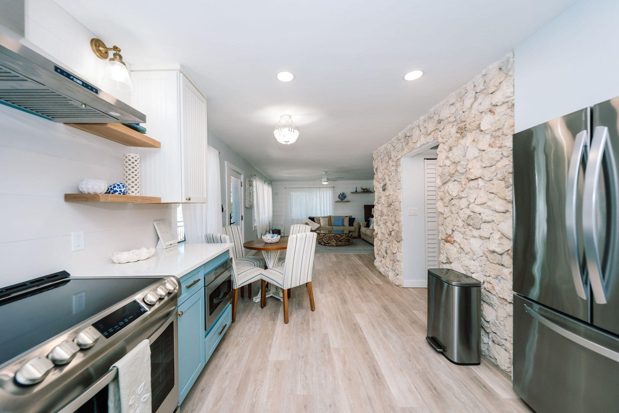 1022 Dove Road Key Largo, FL 33037 - Photo 26 of 62 Kitchen