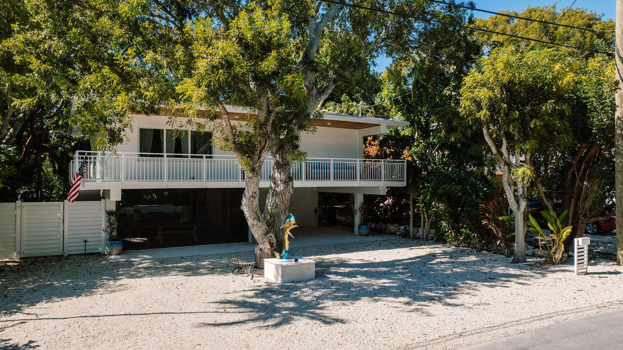 1022 Dove Road Key Largo, FL 33037 - Photo 4 of 62 Plenty of Parking