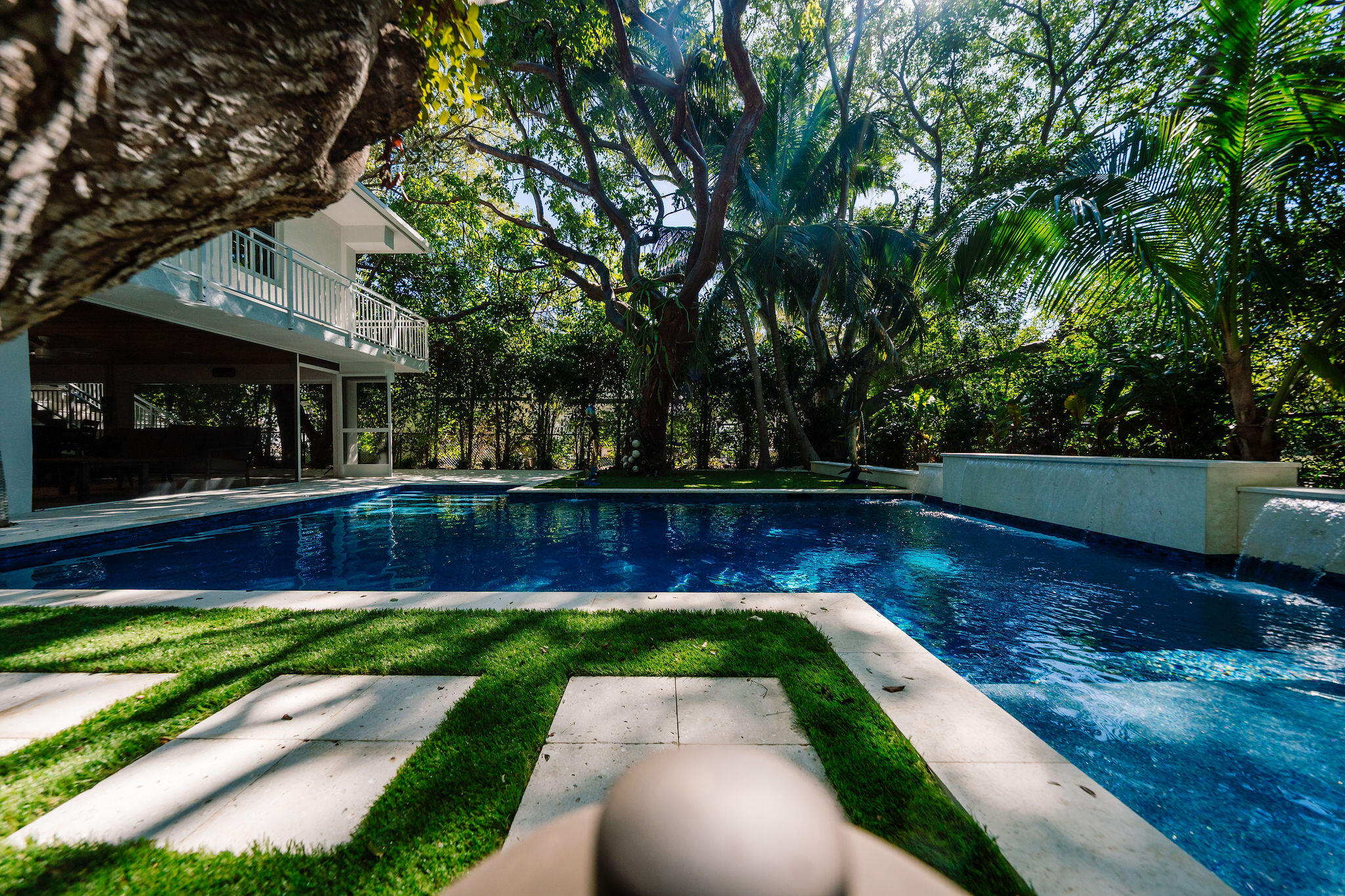 1022 Dove Road Key Largo, FL 33037 - Photo 10 of 62 Luxury Pool