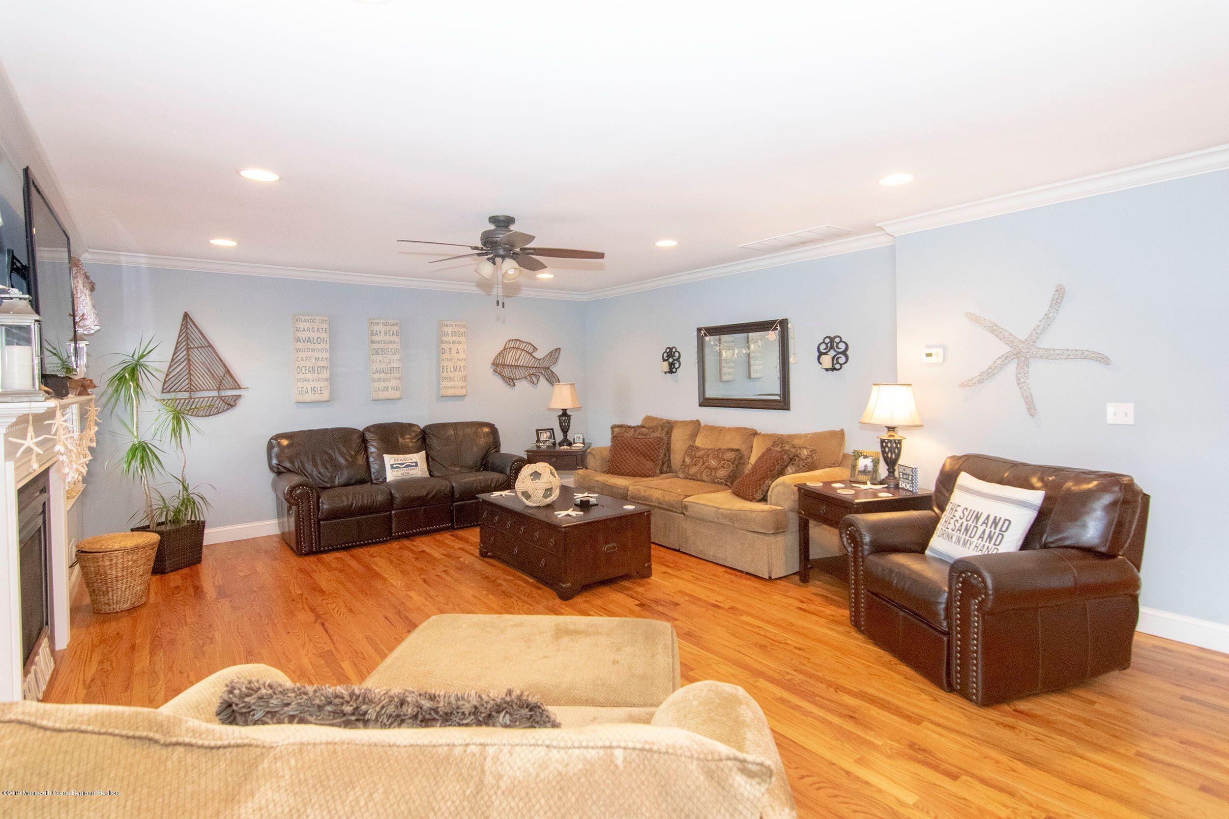 1413 Treeneedle Road Point Pleasant, NJ 08742 - Photo 19 of 39 t19