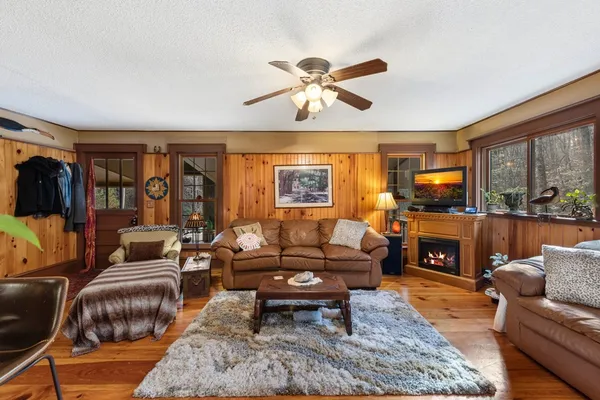 a living room filled with furniture