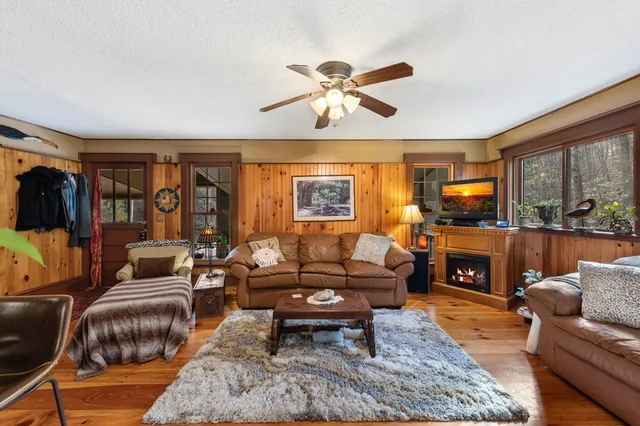 a living room filled with furniture