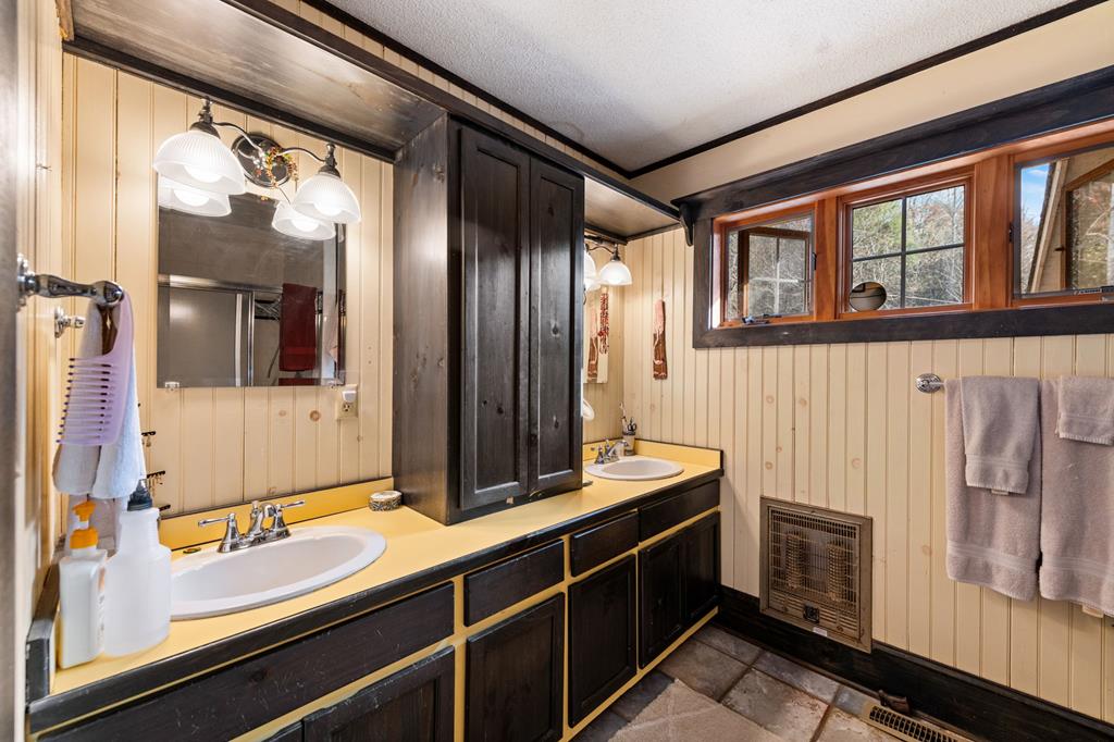 208 Bullen Gap Road Blue Ridge, GA 30513 - Photo 27 of 64