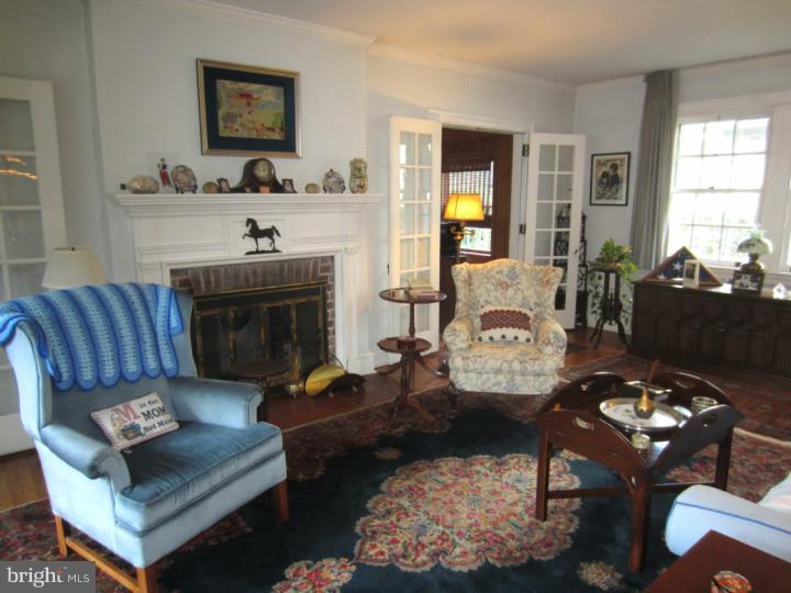 107 Simpson Road Ardmore, PA 19003 - Photo 2 of 14 Living Room