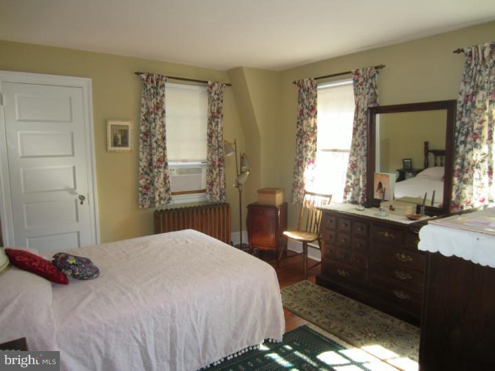 107 Simpson Road Ardmore, PA 19003 - Photo 8 of 14 Bedroom - Main