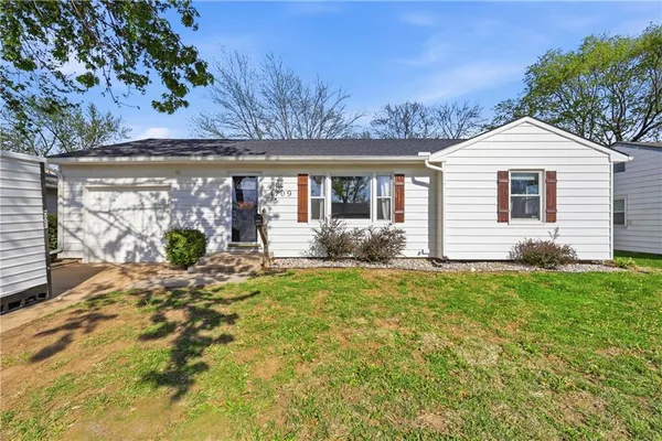 $235,000 | 4709 Evanston Avenue, Kansas City, MO 64133