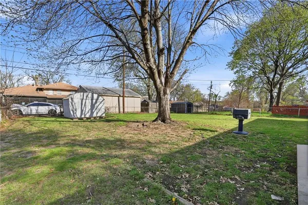 $235,000 | 4709 Evanston Avenue, Kansas City, MO 64133