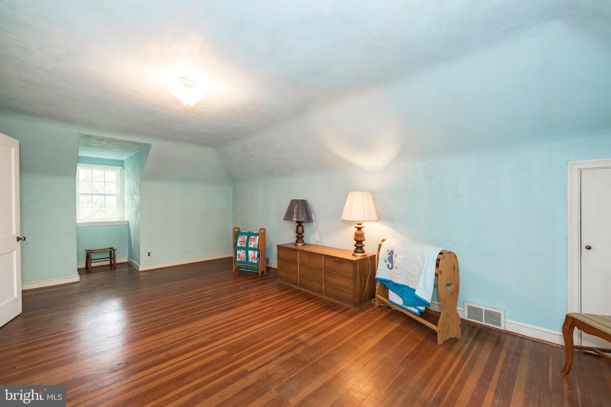 211 North Whitford Road Exton, PA 19341 - Photo 18 of 23 Gallery Image 18