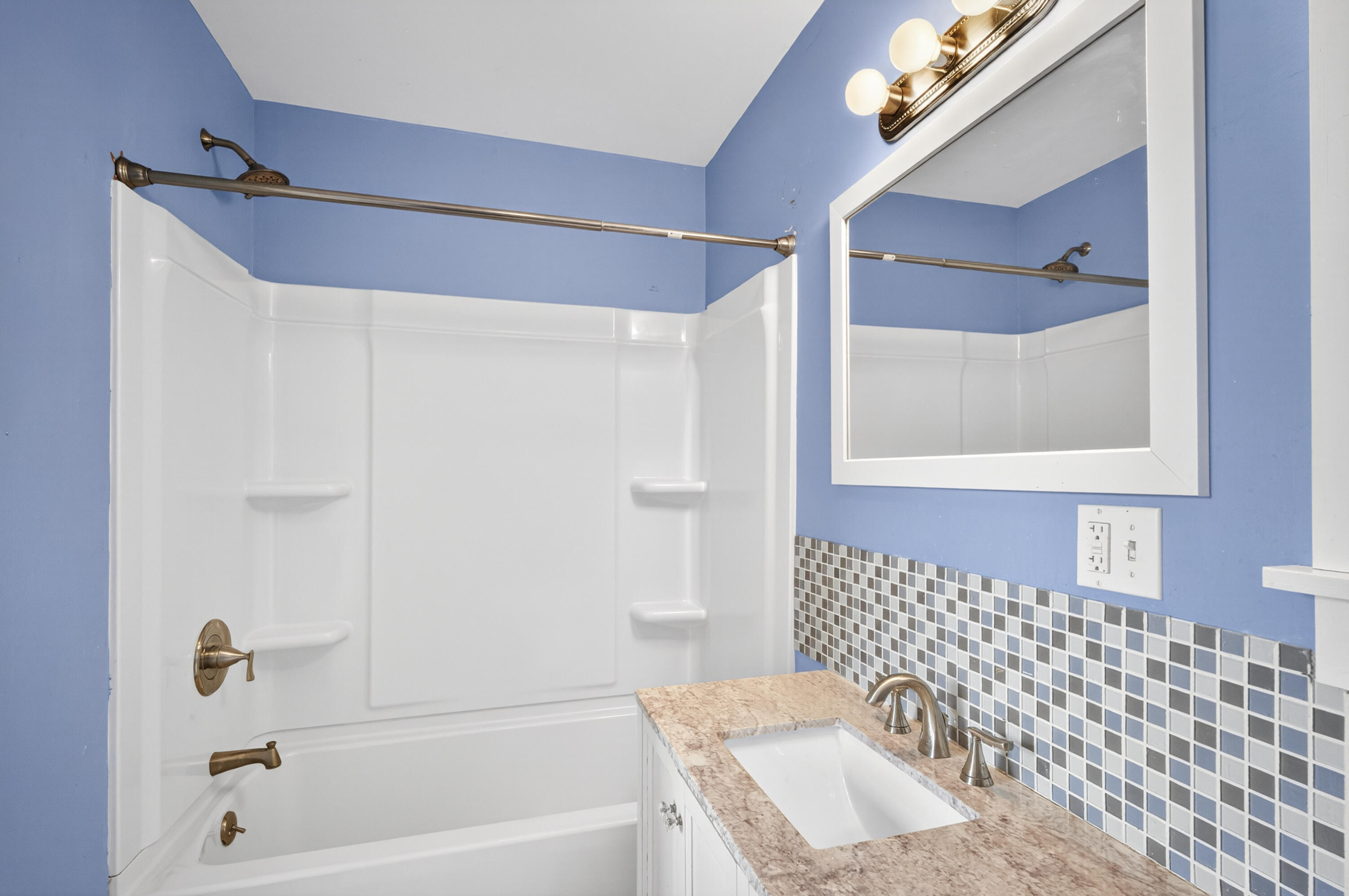 15 Tea Street Rockland, ME 04841 - Photo 27 of 39 34-15TeaStreet-Rockland-KS