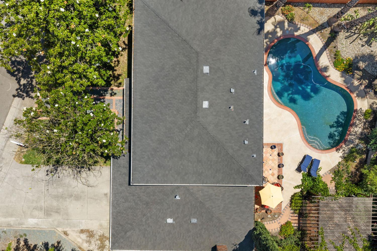 4206 Zephyr Way Sacramento, CA 95821 - Photo 42 of 45 an aerial view of a house