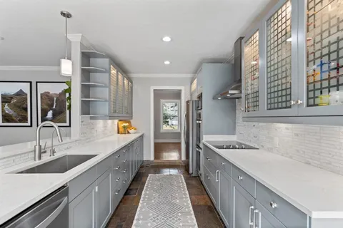 $925,000 | 9576 Ash Creek Drive, Dallas, TX 75228