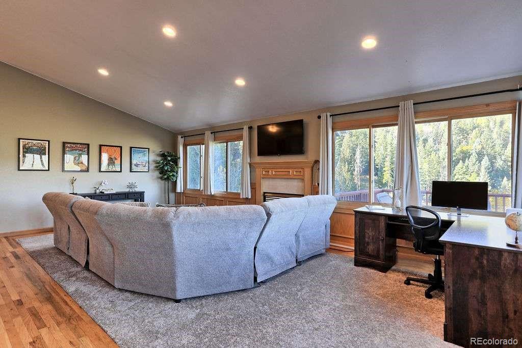 10197 Crest View Drive Morrison, CO 80465 - Photo 12 of 49