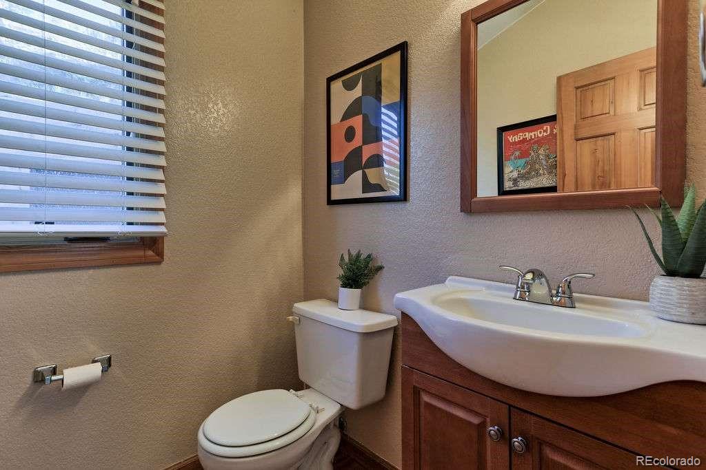 10197 Crest View Drive Morrison, CO 80465 - Photo 27 of 49