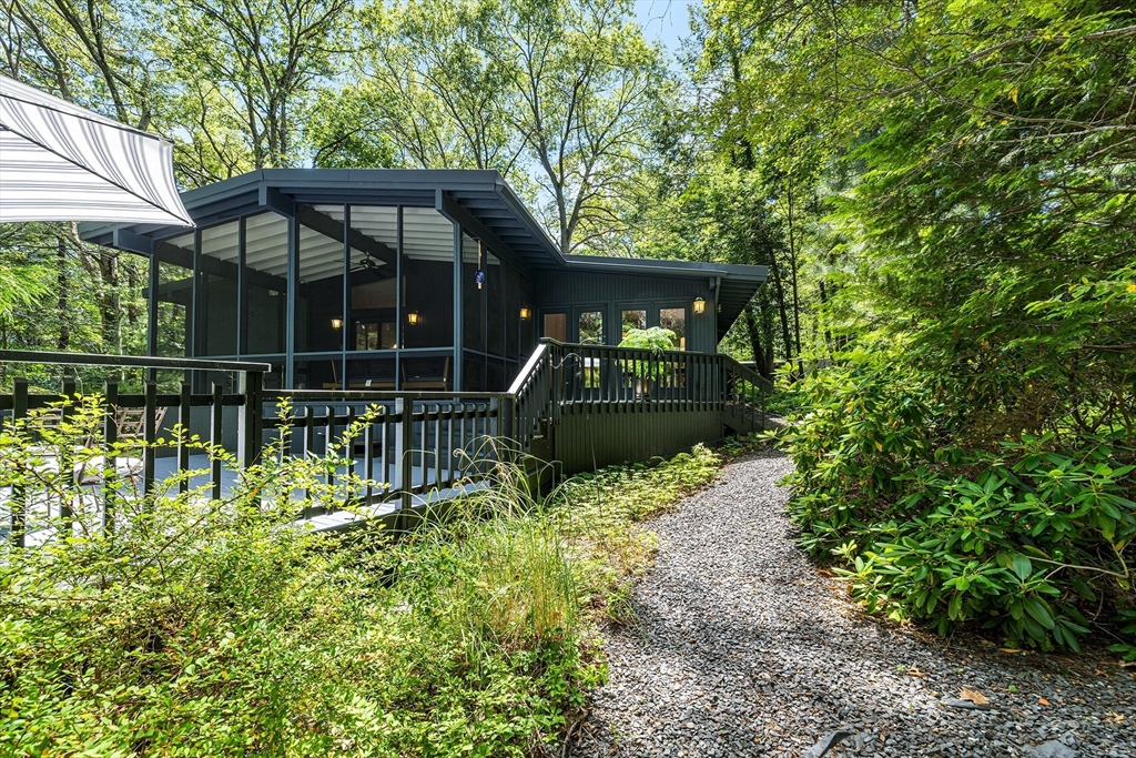 10 Dewey Road Lexington, MA 02420 - Photo 37 of 42 Gallery Image 37