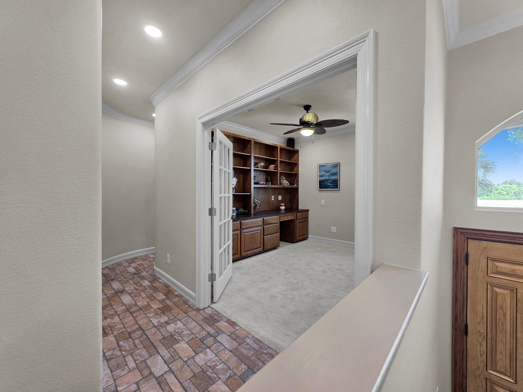 425 Island Way Port Arthur, TX 77640 - Photo 15 of 49