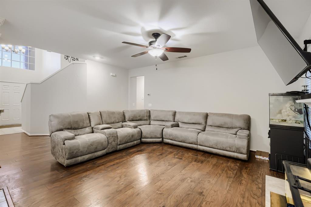 2412 Loon Lake Road Denton, TX 76210 - Photo 7 of 31