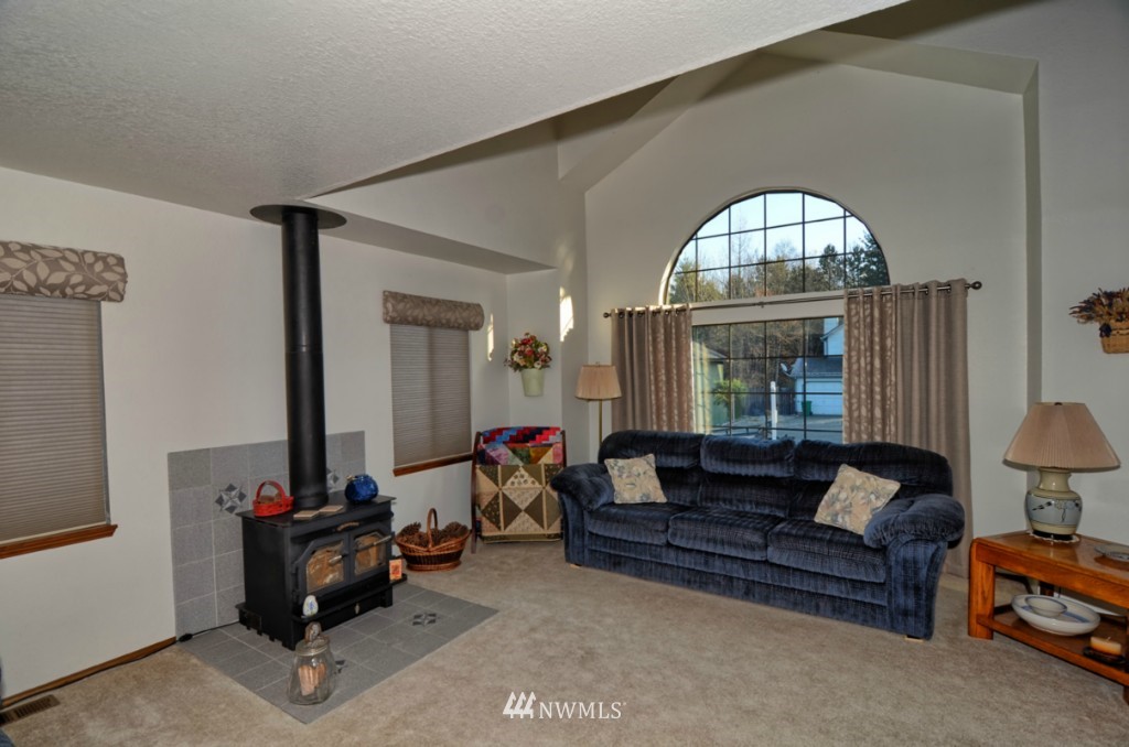 1121 South 23rd Street Renton, WA 98055 - Photo 10 of 20