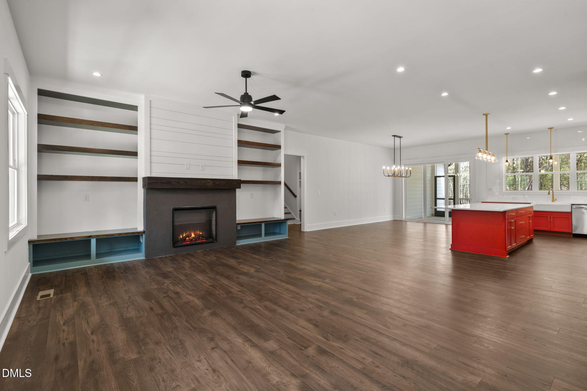 340 Pilot Ridge Road Zebulon, NC 27597 - Photo 9 of 51 Family Room