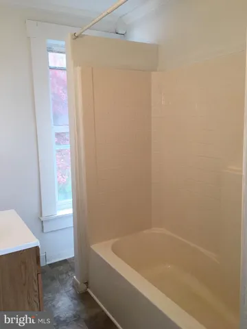 $1,400 | 138 Davis Road, New Park, PA 17352