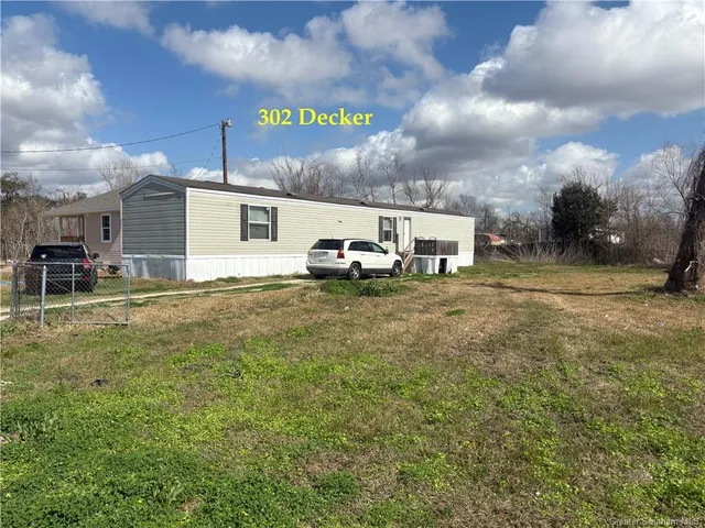 $395,500 | 301 North Goodman Road, Lake Charles, LA 70615