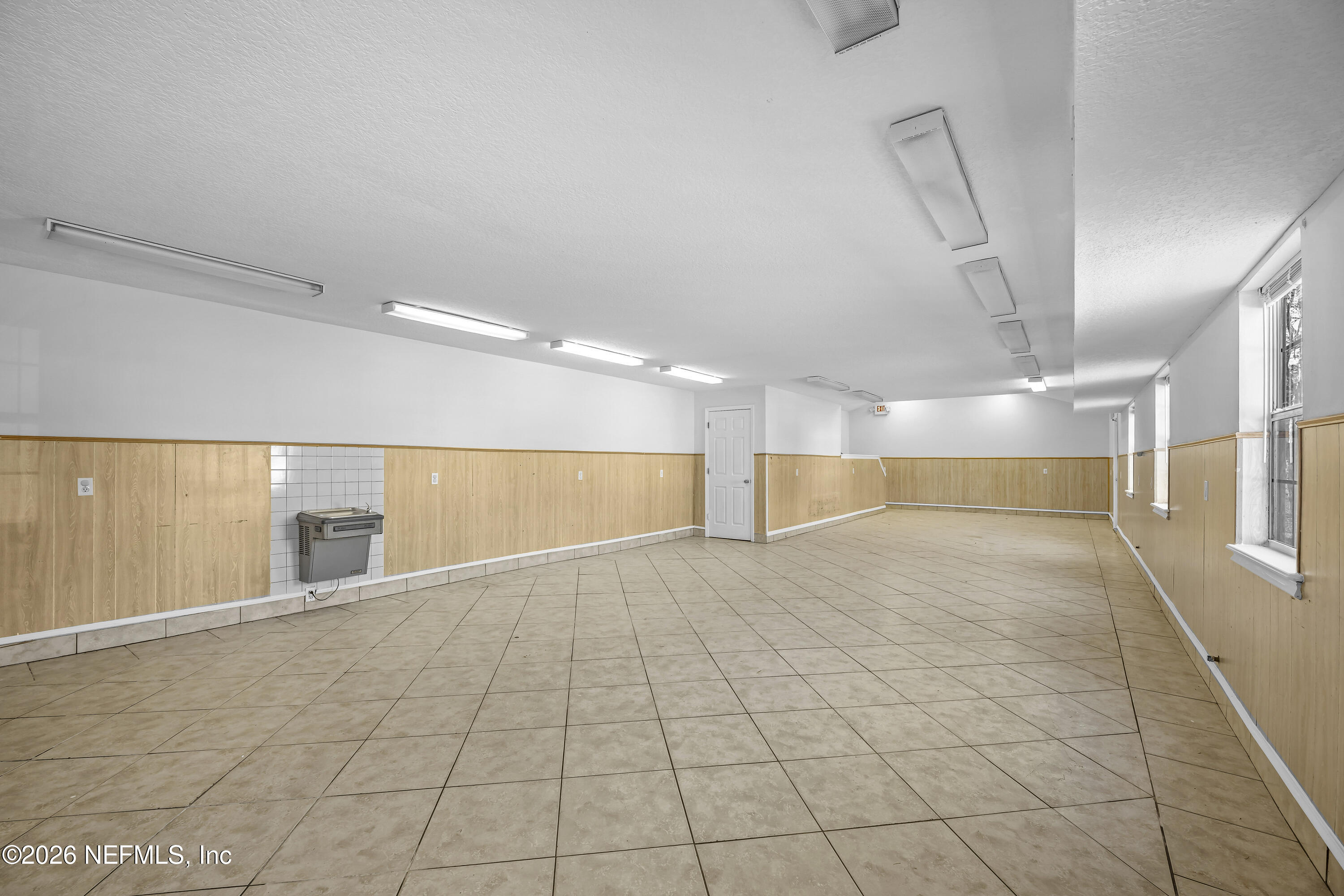 35 Cinnamon Street Middleburg, FL 32068 - Photo 39 of 56 a view of an empty room