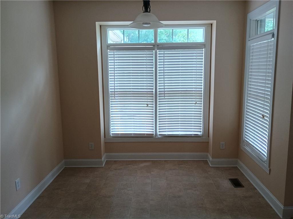 4026 Banoak Street High Point, NC 27265 - Photo 14 of 23