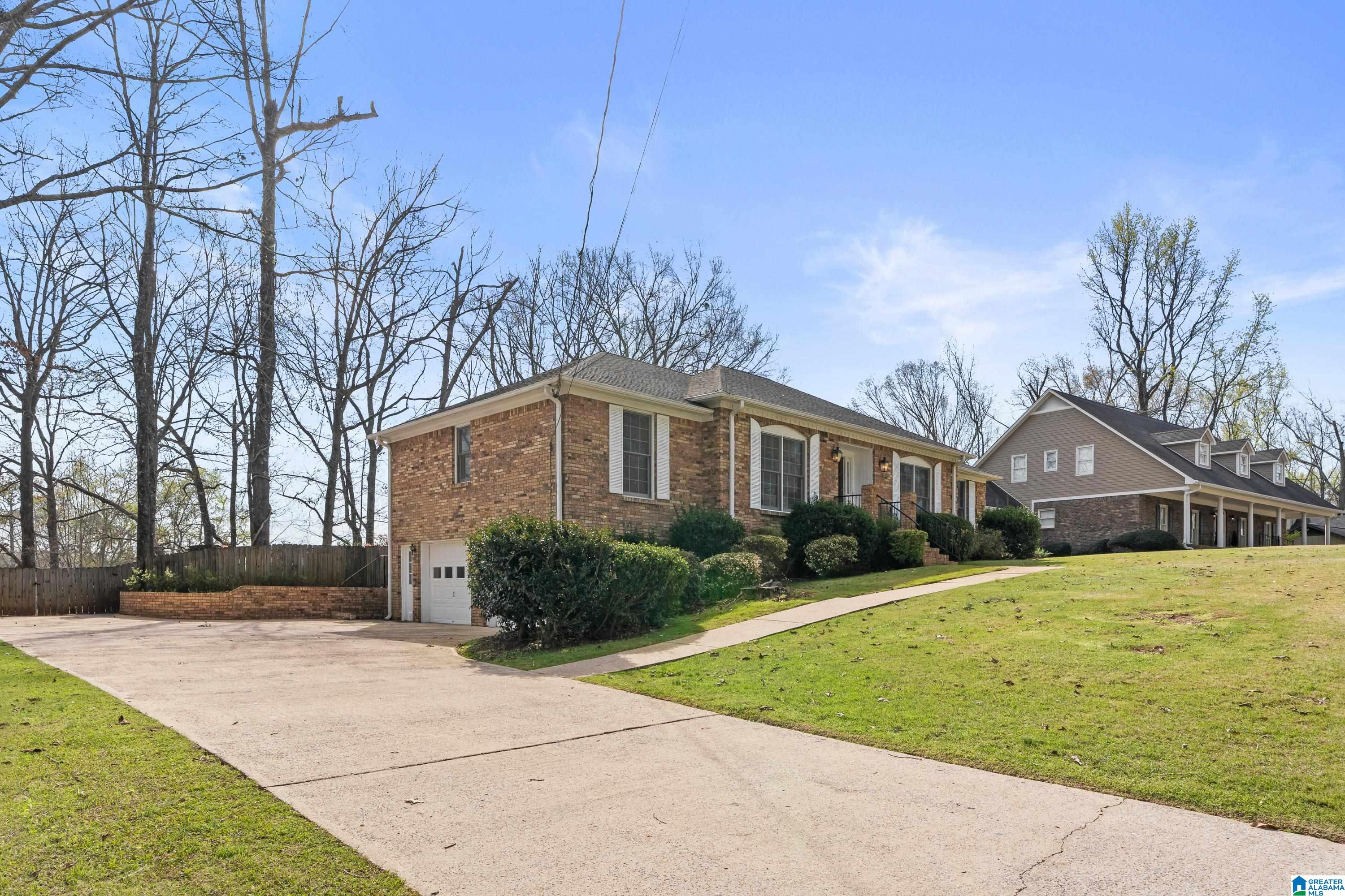 111 Woodward Road Trussville, AL 35173 - Photo 11 of 37
