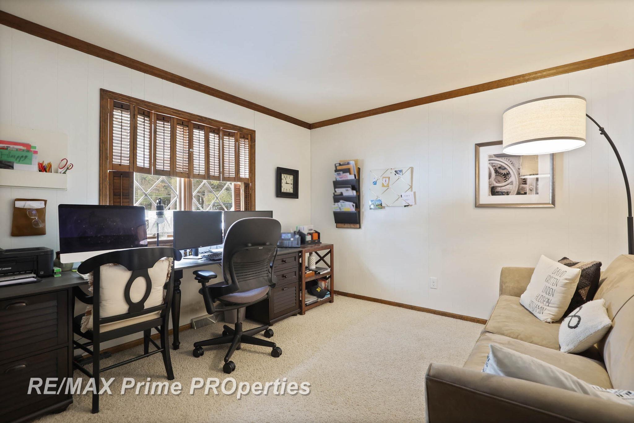 1800 South Beyer Road Saginaw, MI 48601 - Photo 30 of 82 50167703-0023b7d2-c38a-4acb-83a6-7ad66e2d79fc.JPG