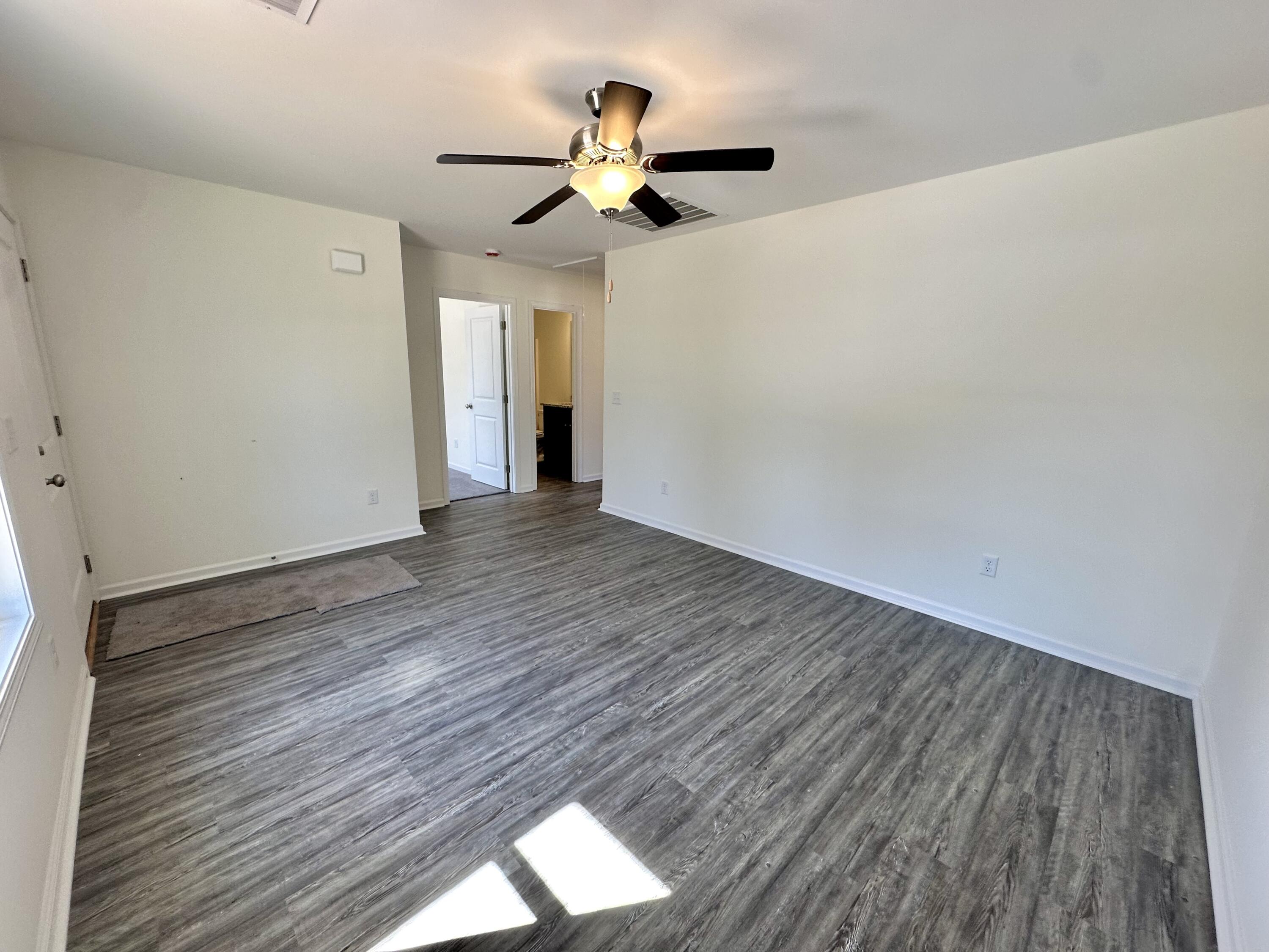 1618 Broome Street Sumter, SC 29154 - Photo 3 of 24 IMG_1663