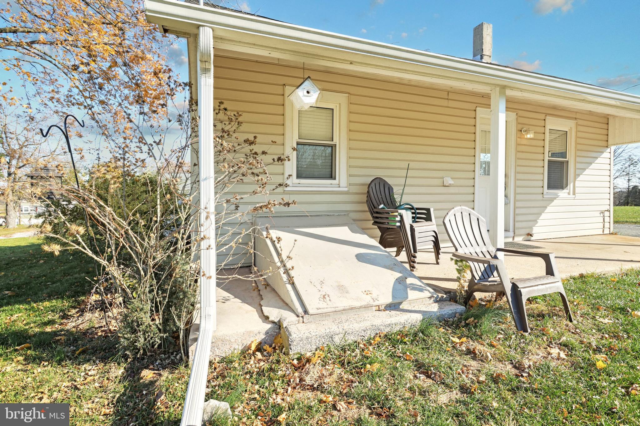 4210 Lewisberry Road York, PA 17404 - Photo 5 of 30 Gallery Image 5