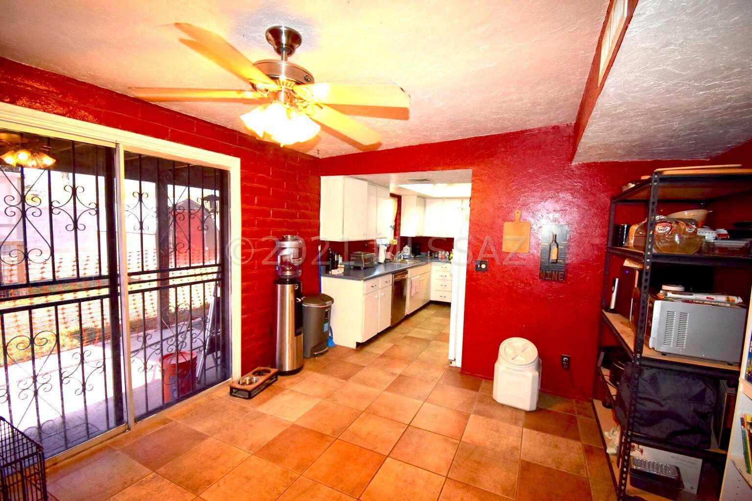 7520 East Stella Road Tucson, AZ 85730 - Photo 3 of 17 Gallery Image 3