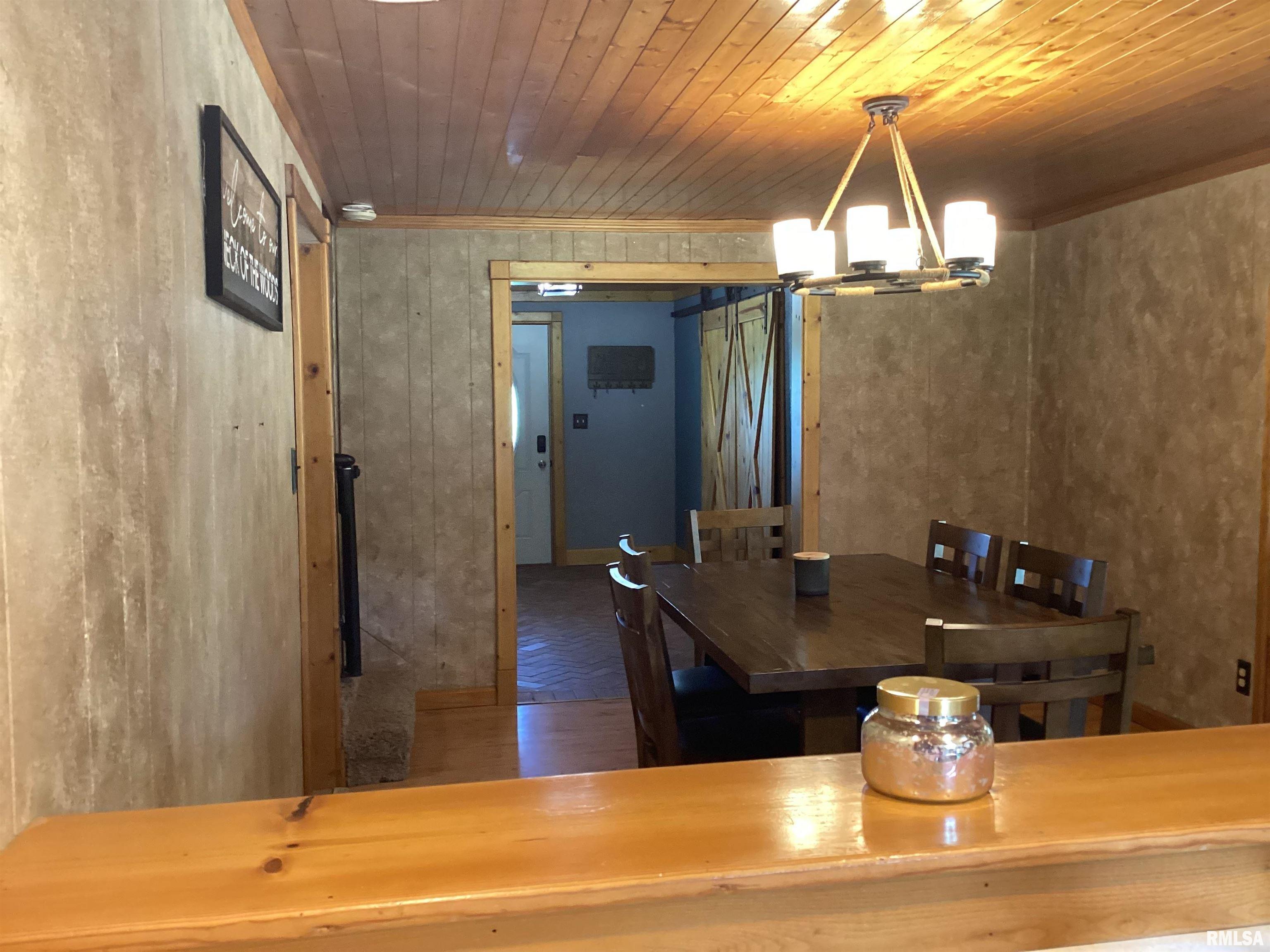 25382 Wolf Road Canton, IL 61520 - Photo 39 of 55