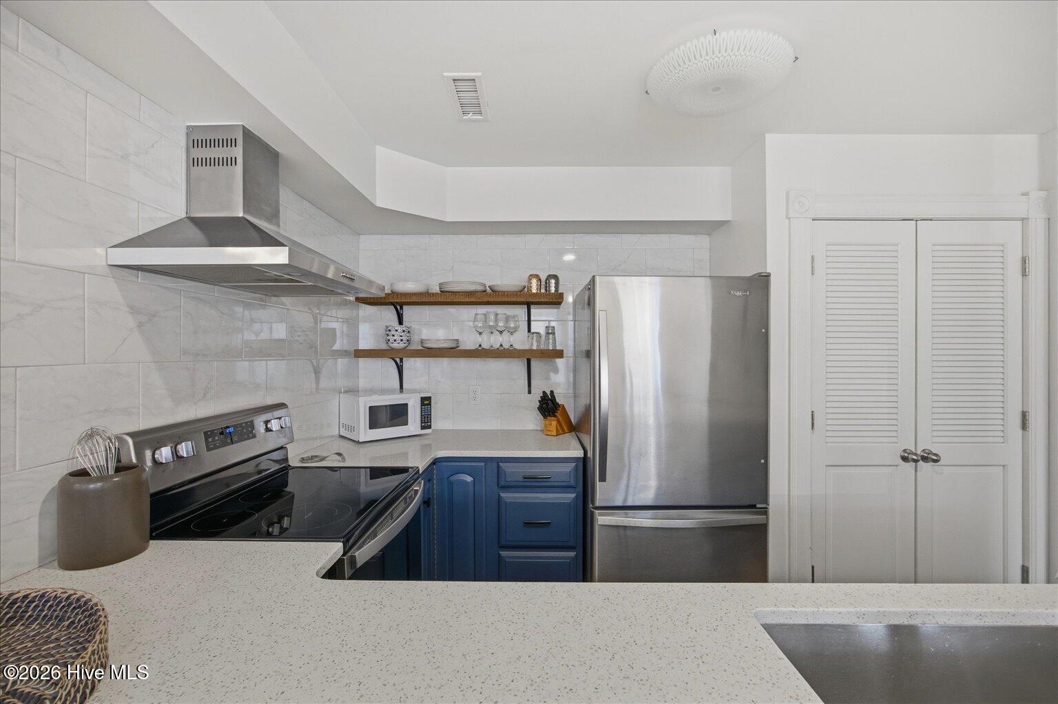 20 South Front Street, Unit R1 Wilmington, NC 28401 - Photo 9 of 27 9