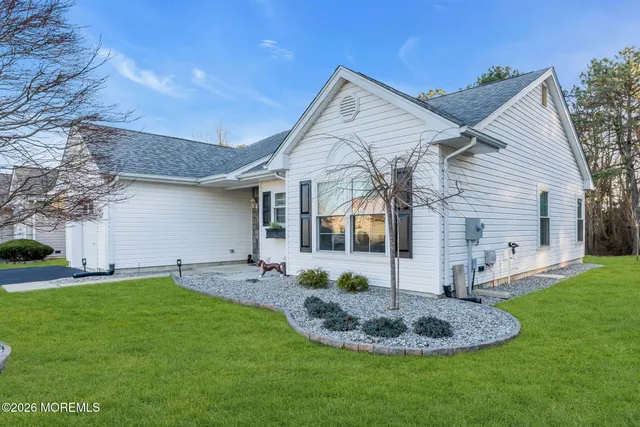 $529,000 | 27 Molly Lane, Brick, NJ 08723