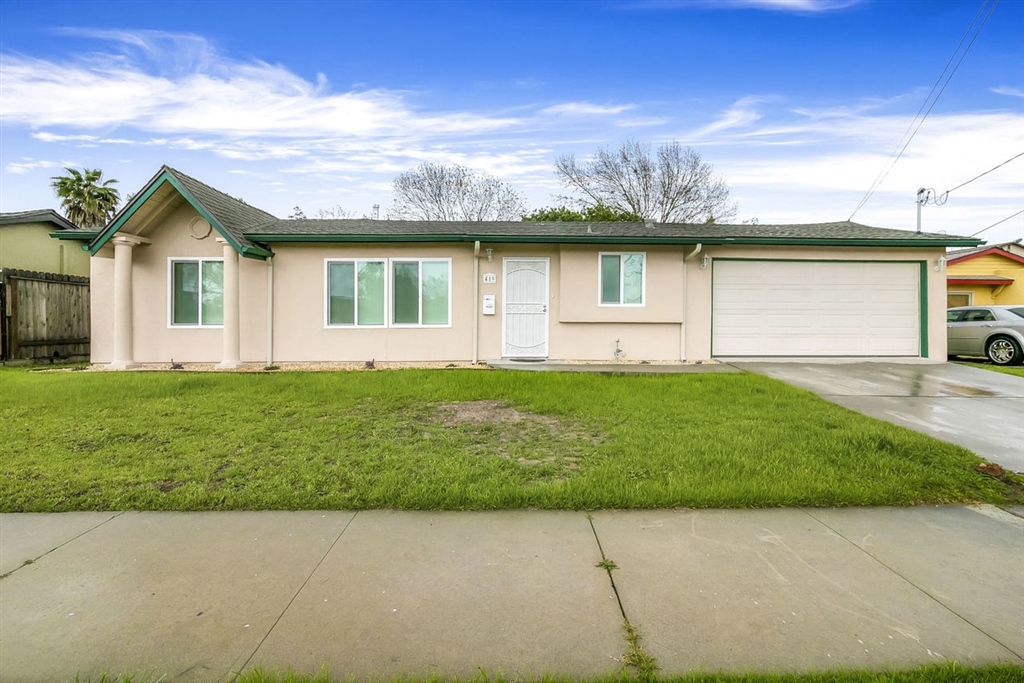 419 Broadview Street Spring Valley, CA 91977 - Photo 1 of 25 Gallery Image 1