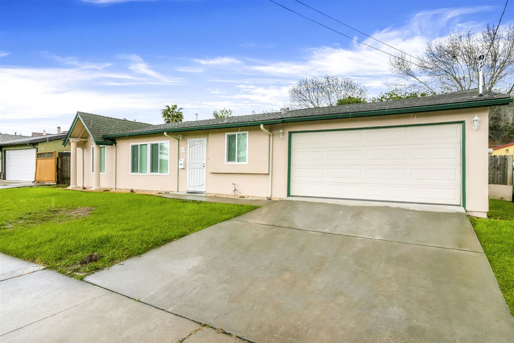 419 Broadview Street Spring Valley, CA 91977 - Photo 2 of 25 Gallery Image 2
