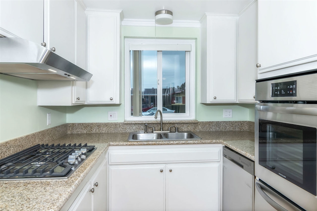 419 Broadview Street Spring Valley, CA 91977 - Photo 11 of 25 Gallery Image 11