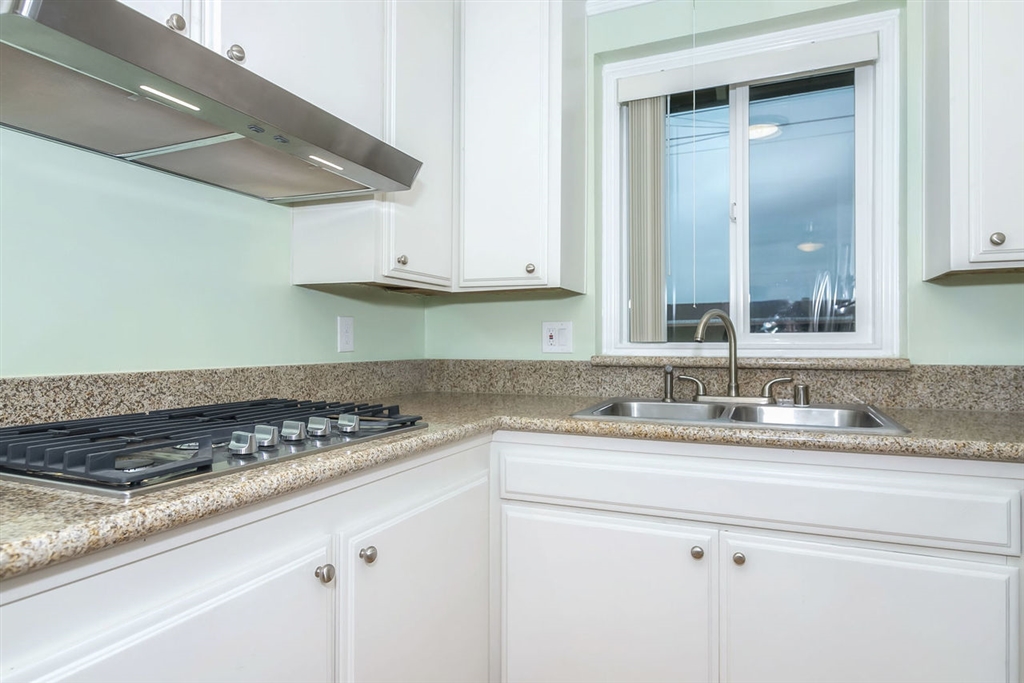 419 Broadview Street Spring Valley, CA 91977 - Photo 12 of 25 Gallery Image 12