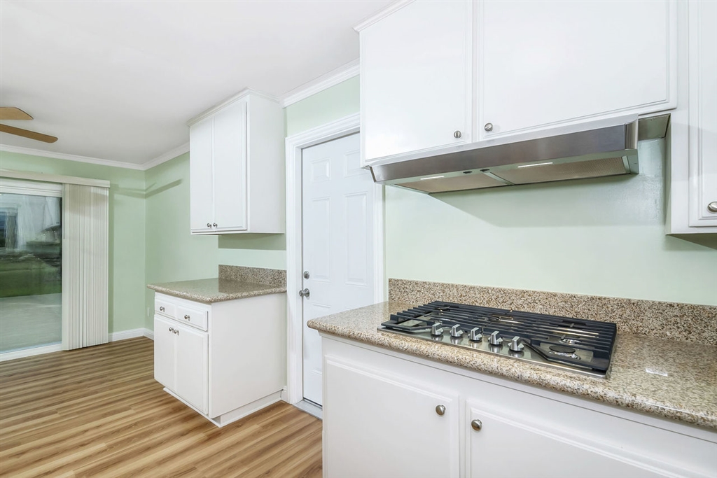 419 Broadview Street Spring Valley, CA 91977 - Photo 9 of 25 Gallery Image 9