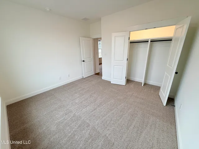 $388,900 | 636 Tallahatchie Street, Nesbit, MS 38651