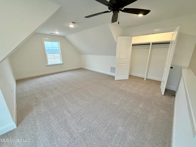 $388,900 | 636 Tallahatchie Street, Nesbit, MS 38651