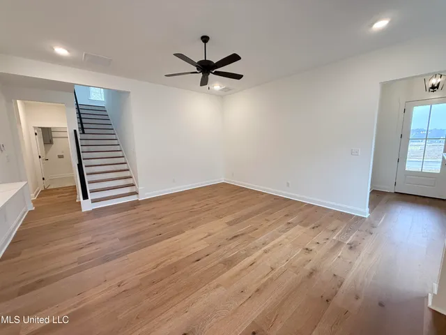 $388,900 | 636 Tallahatchie Street, Nesbit, MS 38651